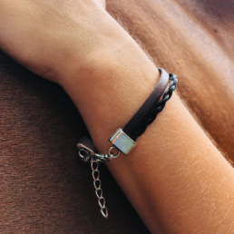 Bracelet crins de cheval sur cuir fermoir magnétique – Chevaux Passion